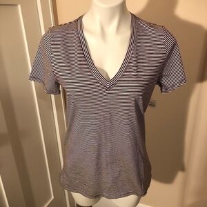 NWT STRIPED TEE GAP